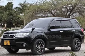 Subaru Forester 2011 Black