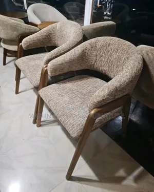 Simple Armchair Mbao Ni Mtiki
