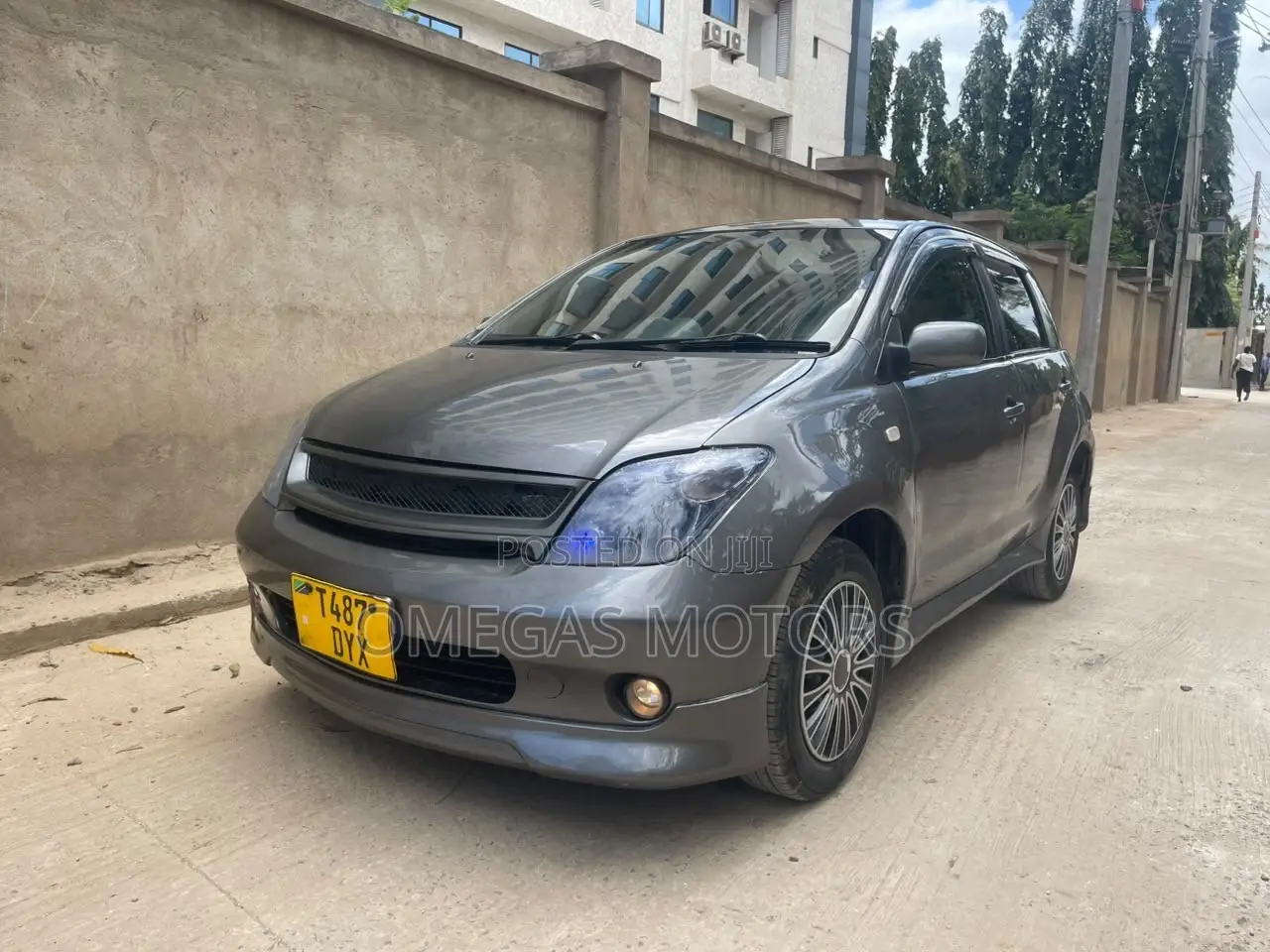 Toyota IST 2004 Gray