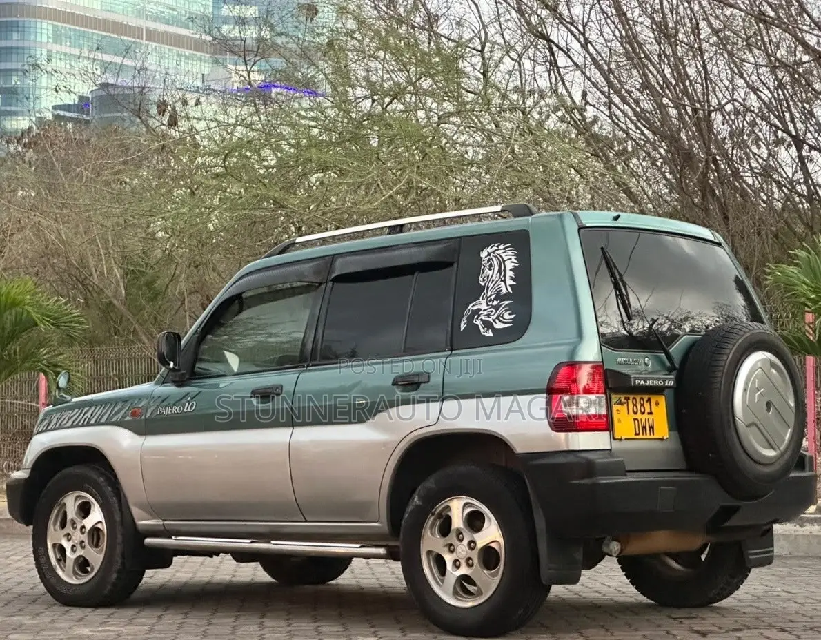 Mitsubishi Pajero 2007 Green