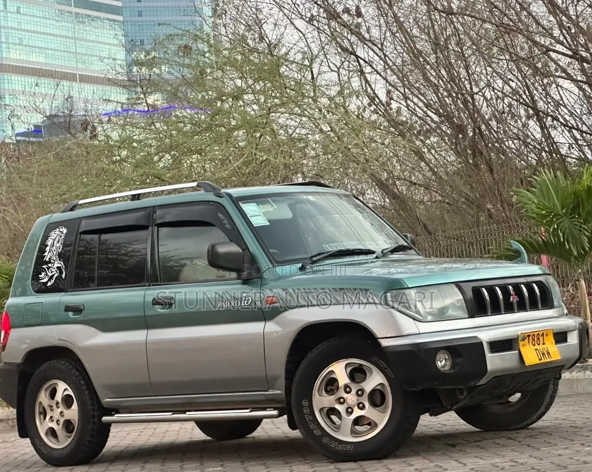 Mitsubishi Pajero 2007 Green