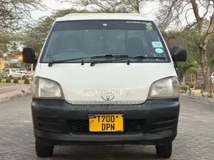 Toyota TownAce 2002 White