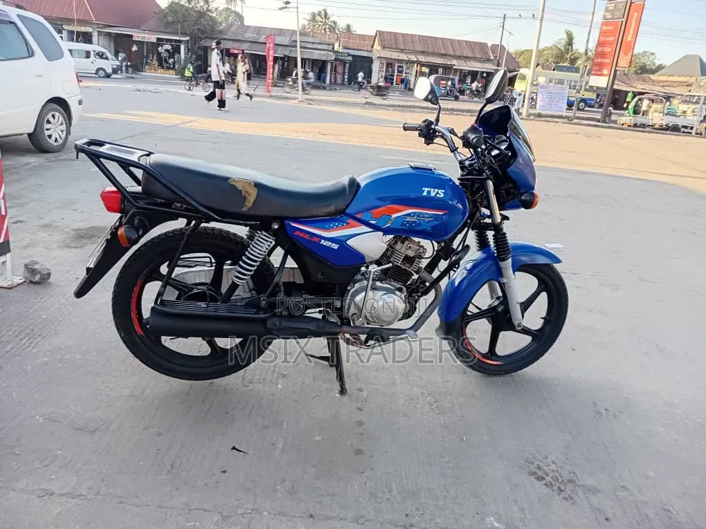 TVS HLX 125 2025 Blue