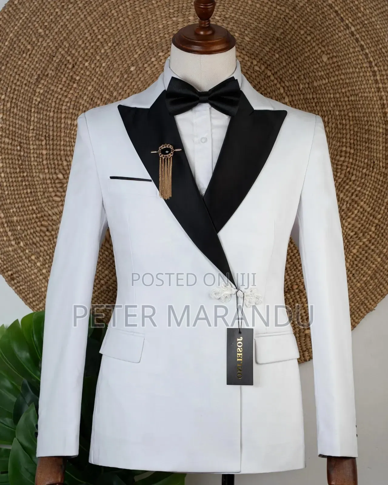 Suti Ya Kifahari Ya Sherehe (Premium White Black Tuxedo)