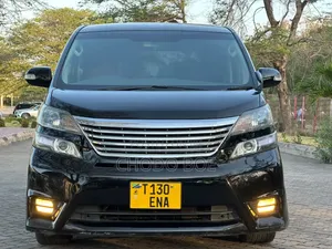Toyota Vellfire 2010 Black