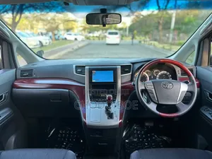 Toyota Vellfire 2010 Black