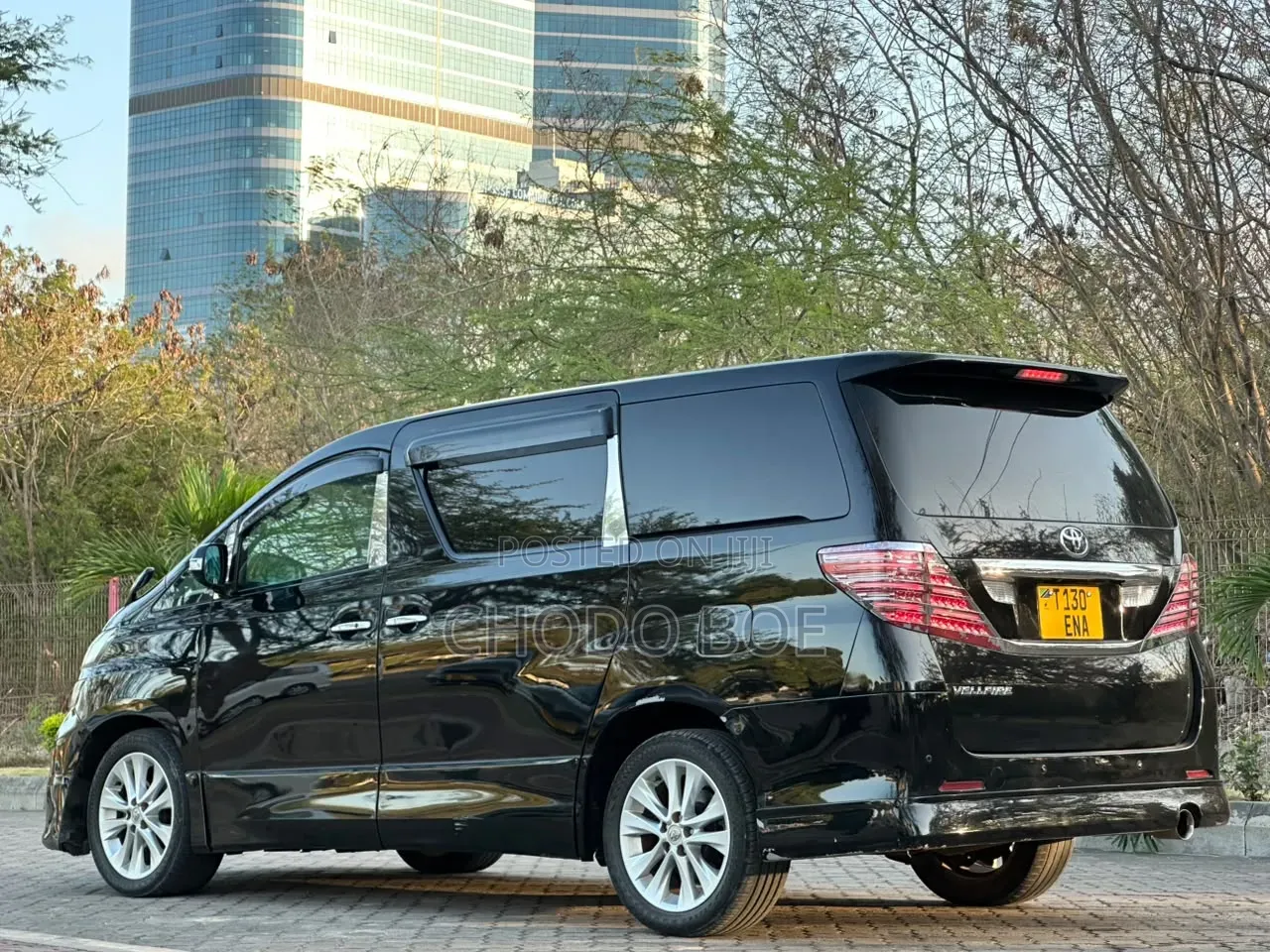 Toyota Vellfire 2010 Black