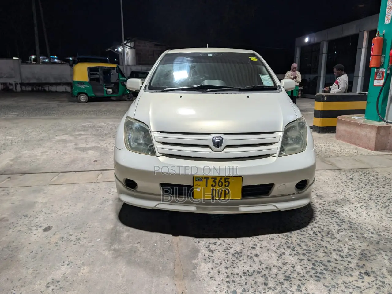 Toyota IST 2005 White