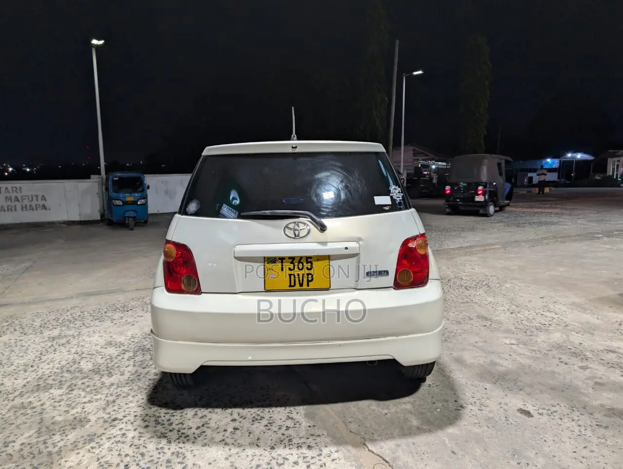 Toyota IST 2005 White
