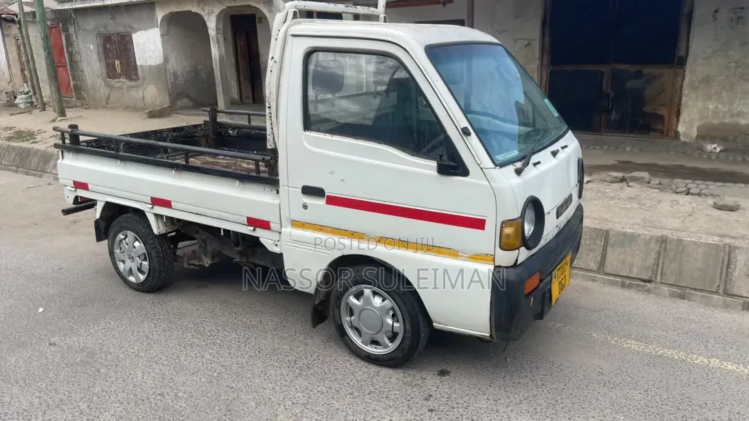 Suzuki CARRY TRUCK 2014 White
