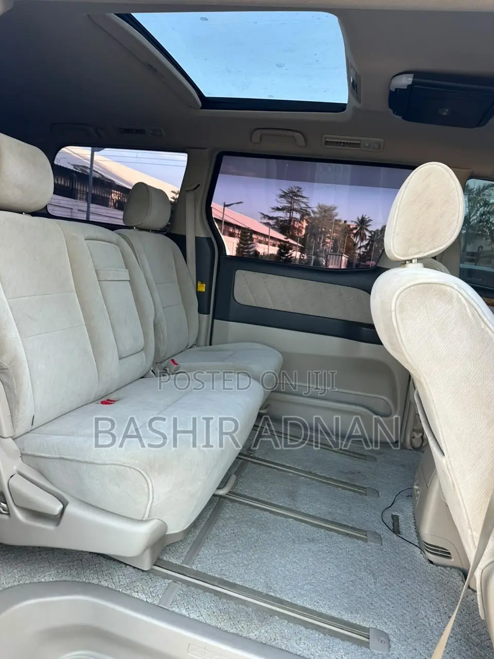Toyota Alphard 2.4 Petrol FWD 2005 Silver