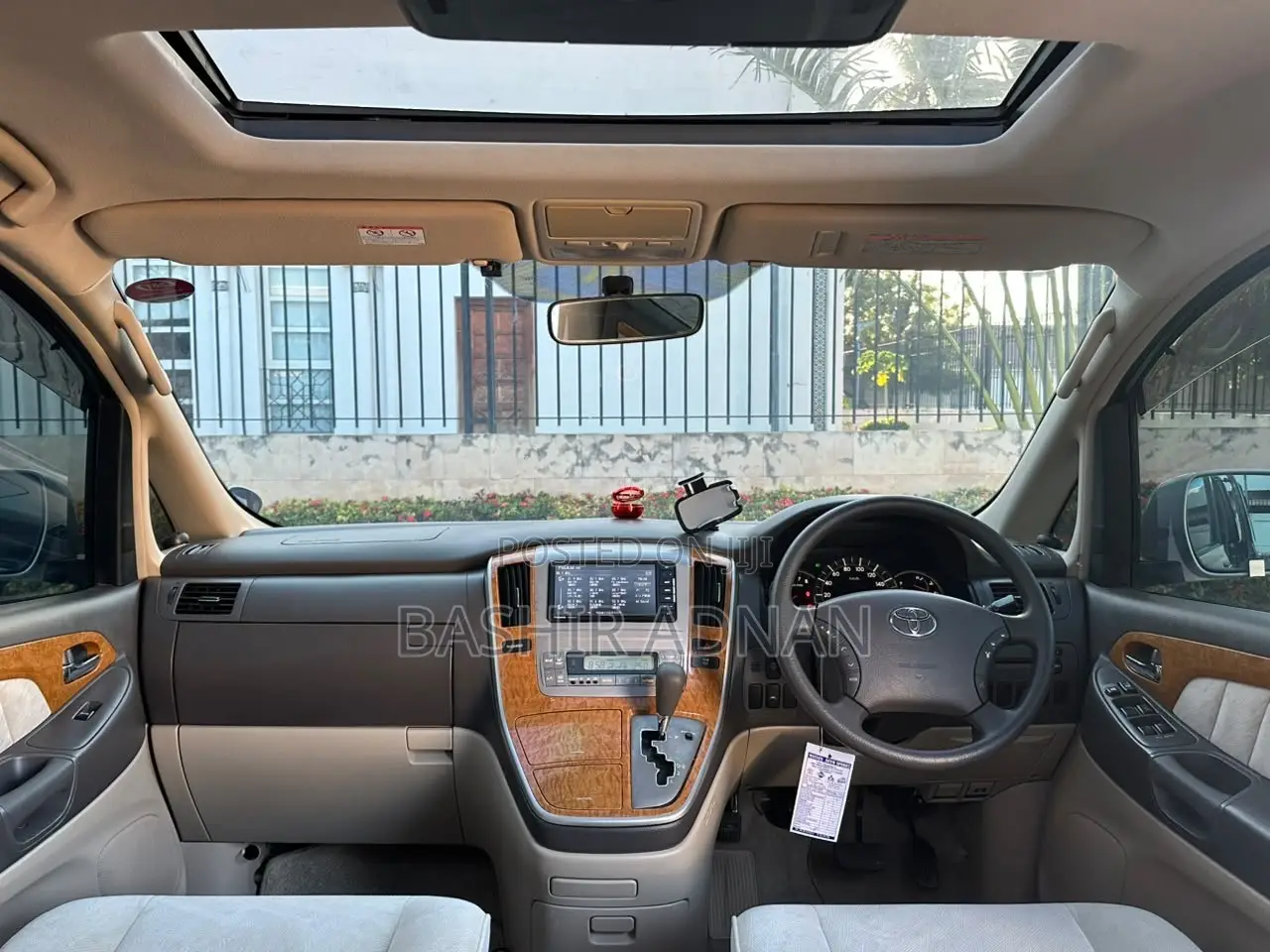 Toyota Alphard 2.4 Petrol FWD 2005 Silver