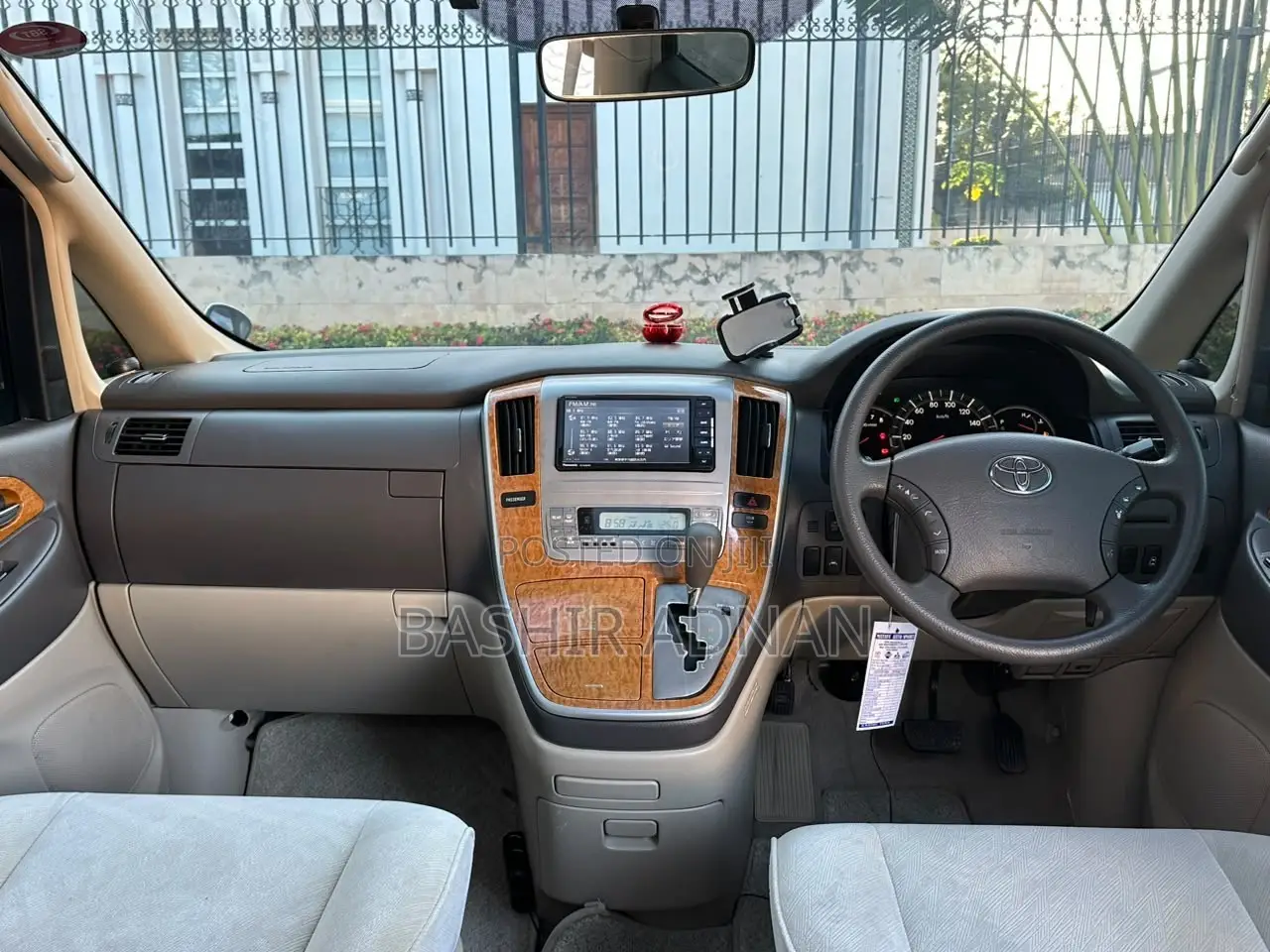 Toyota Alphard 2.4 Petrol FWD 2005 Silver