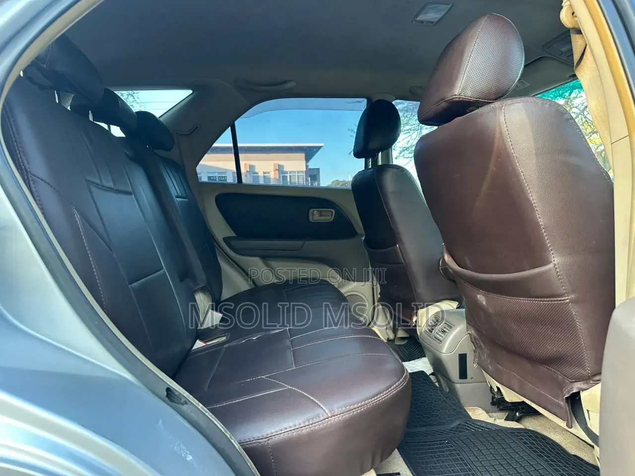 Toyota Harrier 2000 Silver