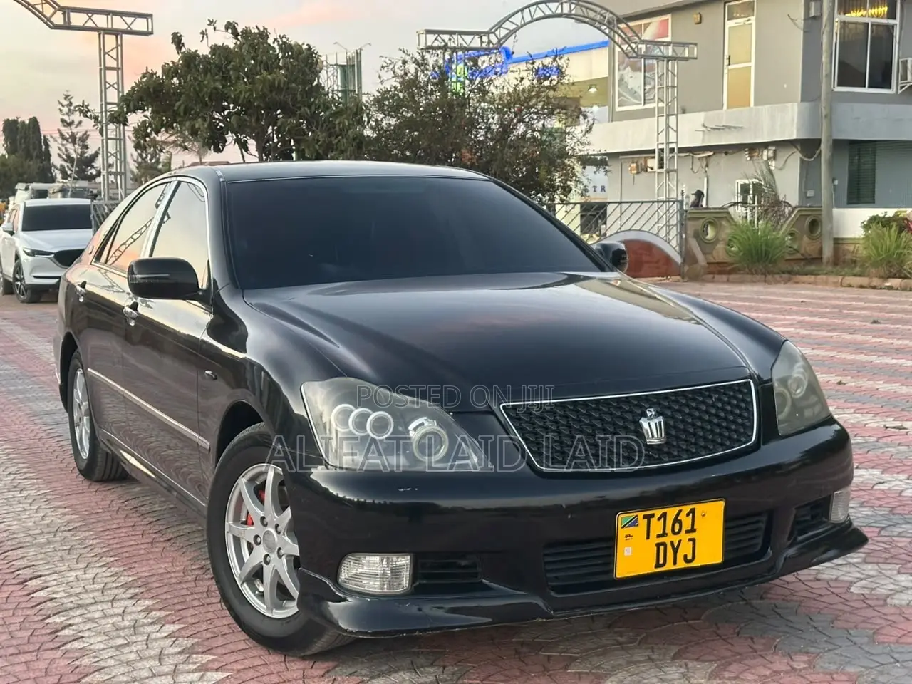 Toyota Crown 2006 Black