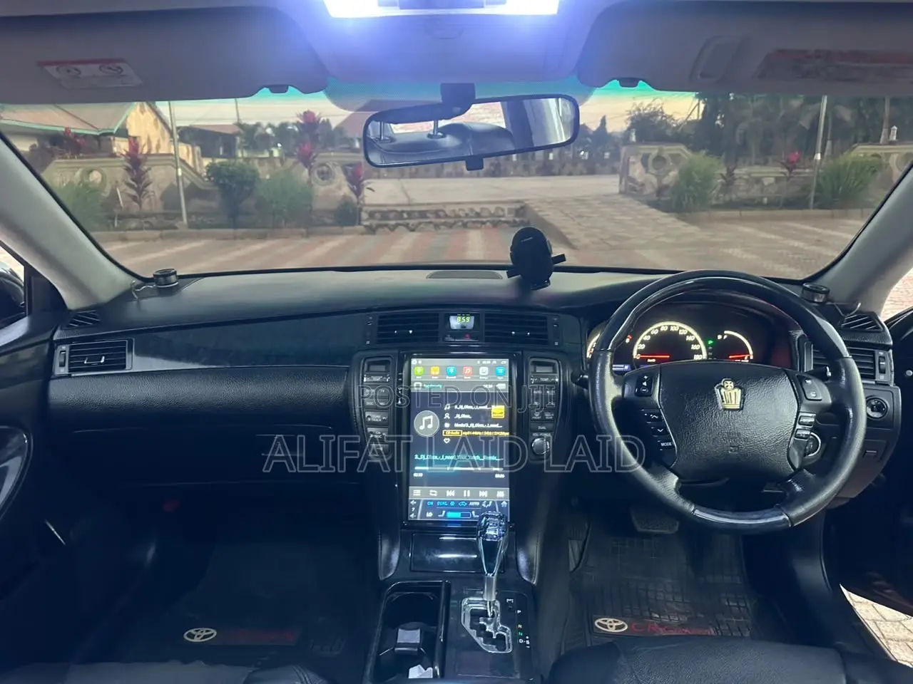 Toyota Crown 2006 Black