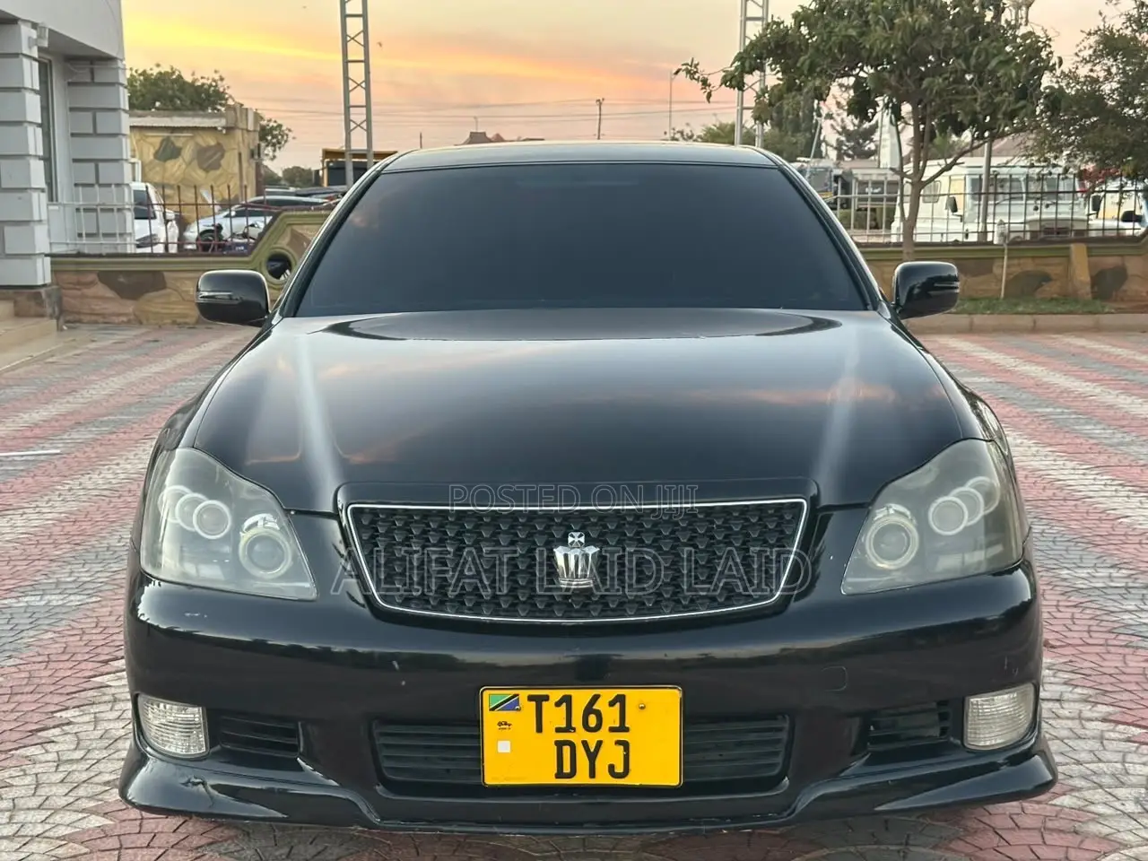 Toyota Crown 2006 Black