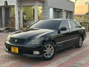 Toyota Crown 2006 Black
