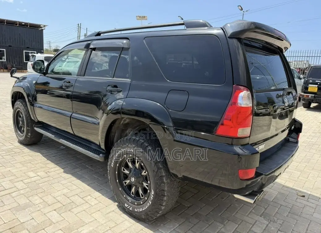 Toyota Hilux Surf 2007 Black