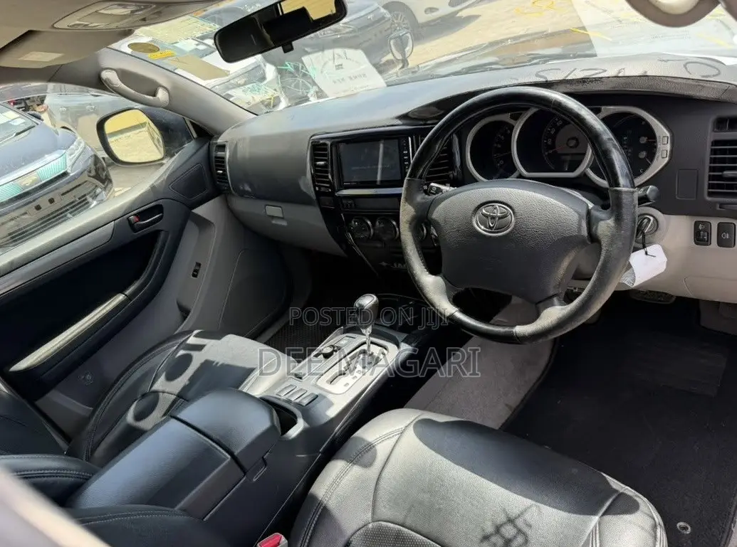 Toyota Hilux Surf 2007 Black