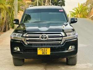 Toyota Land Cruiser 2000 Black