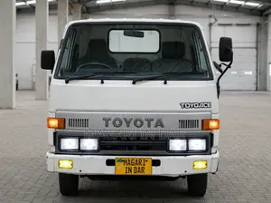 Toyota Toyoace Truck