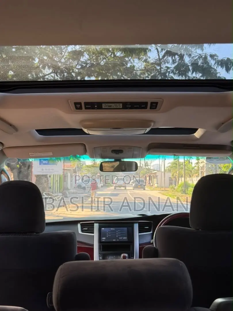 Toyota Vellfire V 2.4 FWD 7-Seater 2008 Black
