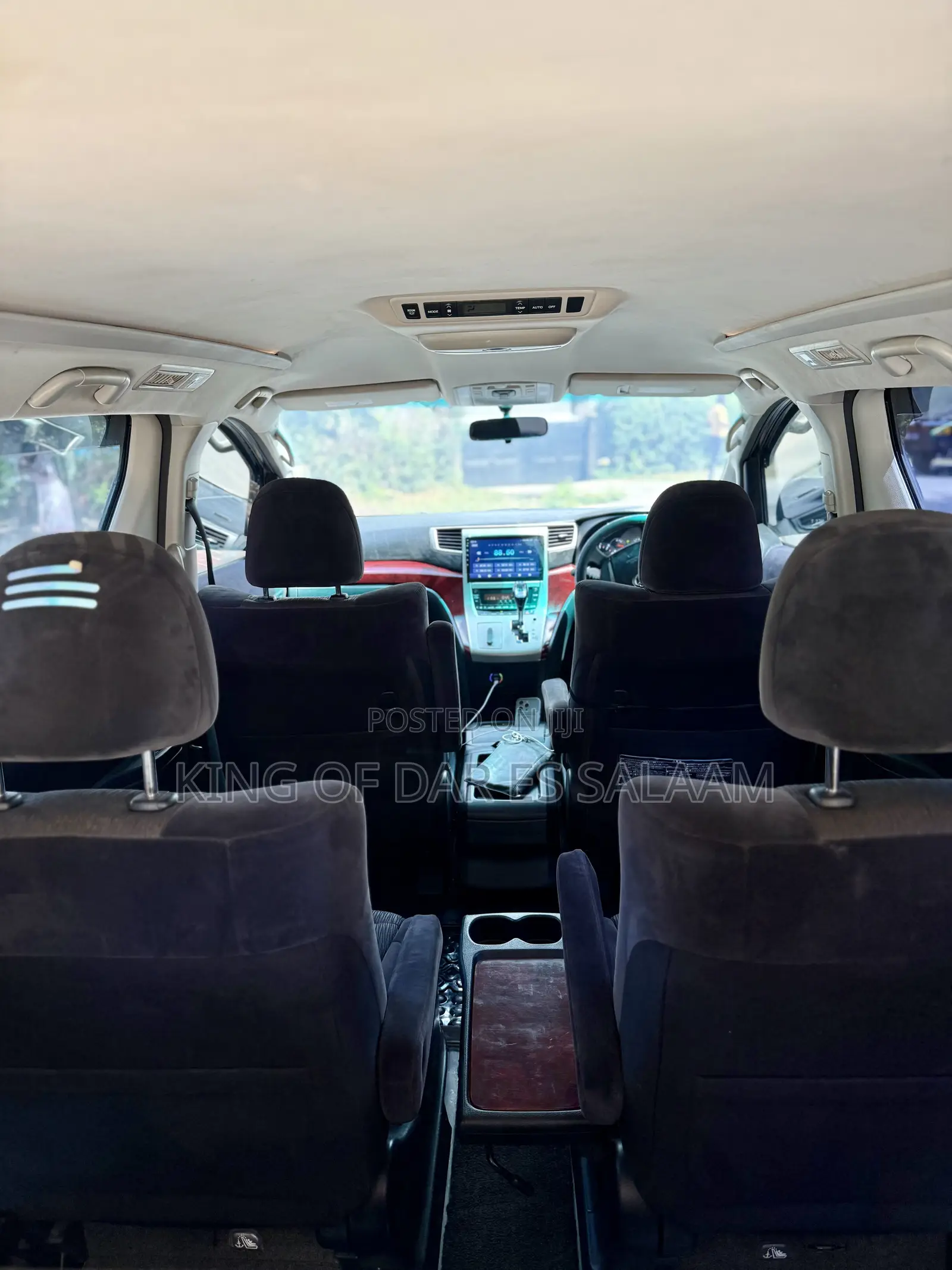 Seat 124 2008 White