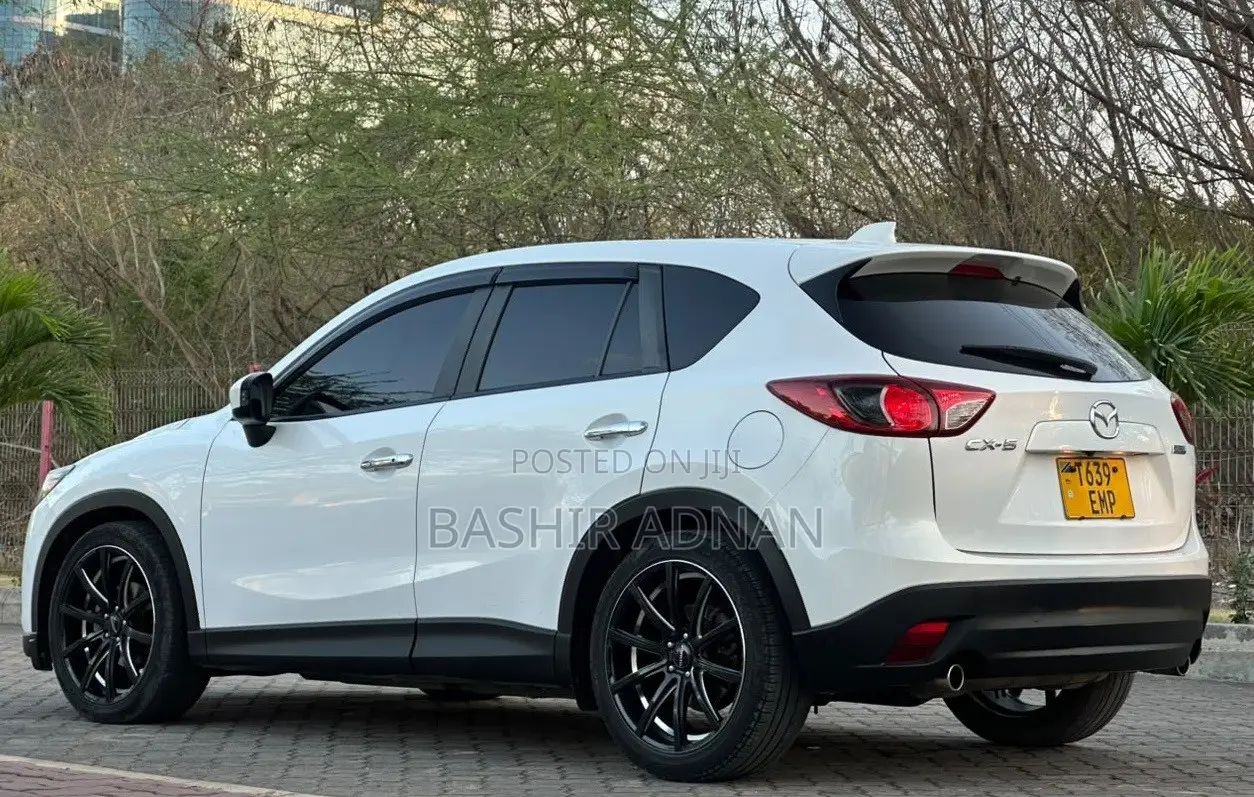 Mazda CX-5 2.2 Diesel FWD 2013 White
