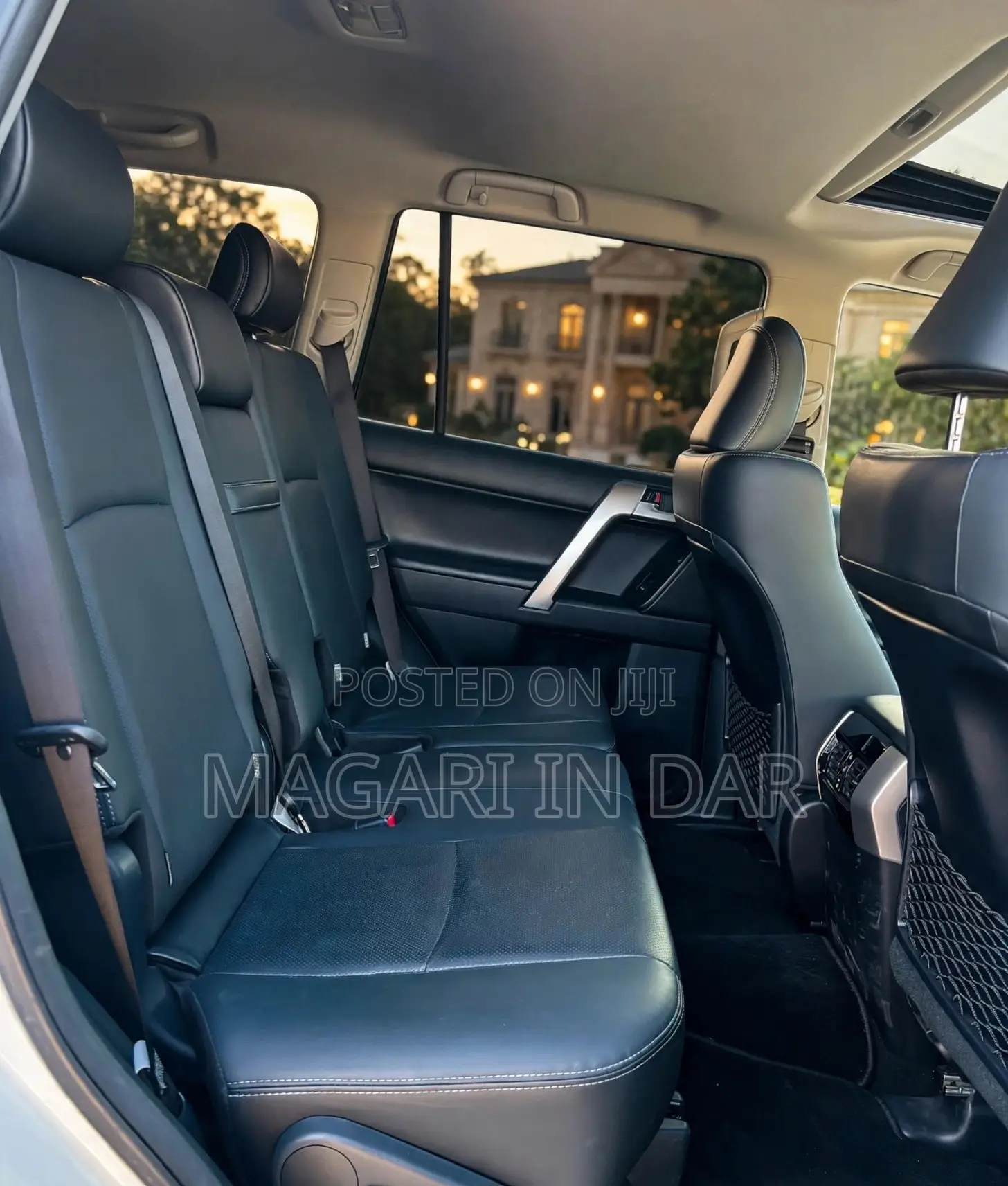Toyota Land Cruiser Prado 2022 White