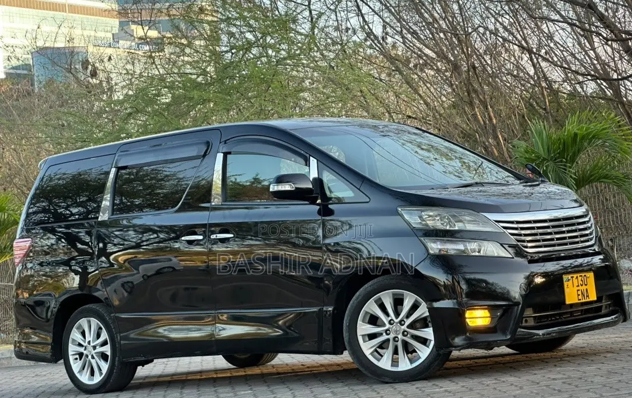 Toyota Vellfire 2010 Matt Black