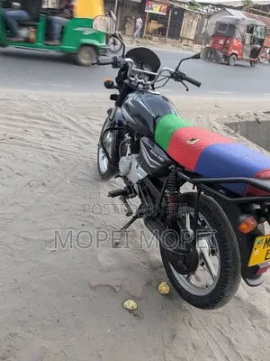 Bajaj Boxer 125 2025 Black