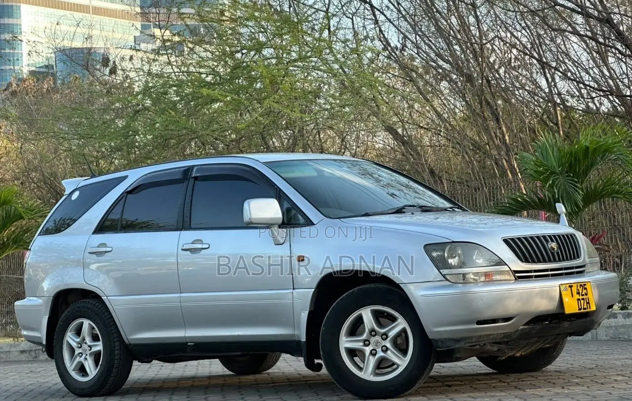 Toyota Harrier 2.2 16V 2000 Silver