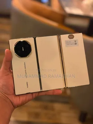 New Huawei Mate XT Ultimate Design 1 TB White