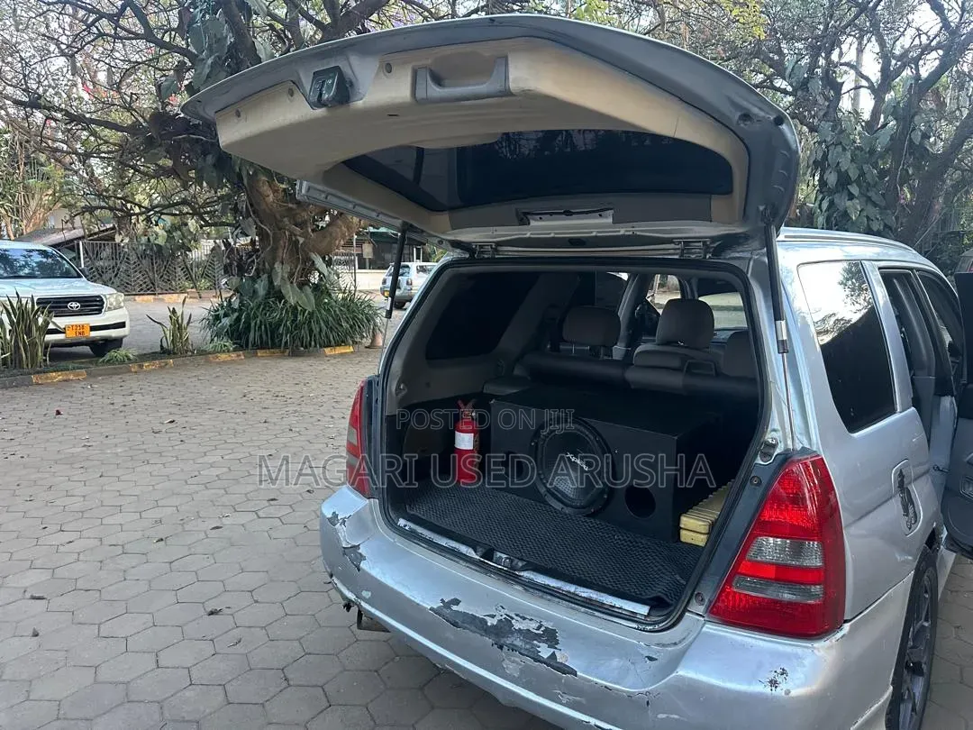 Subaru Forester 2006 Silver