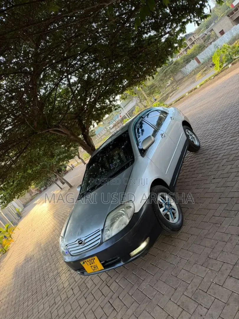 Toyota Corolla 2003 Silver