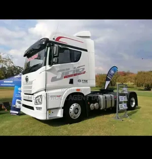Tractor Head