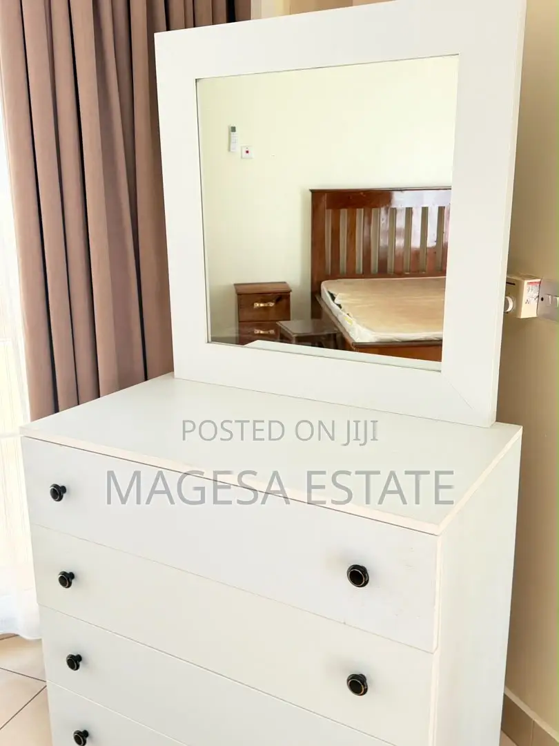 Furnished 3bdrm Apartment in Oyster Bay for rent
