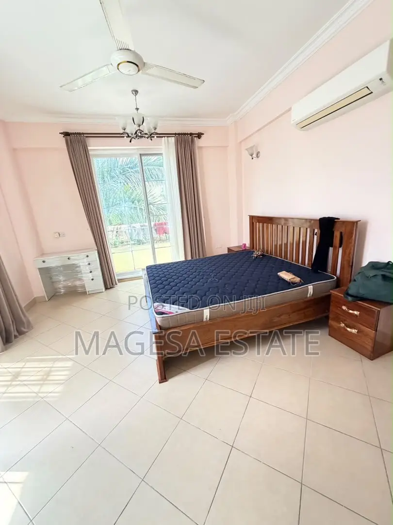 Furnished 3bdrm Apartment in Oyster Bay for rent