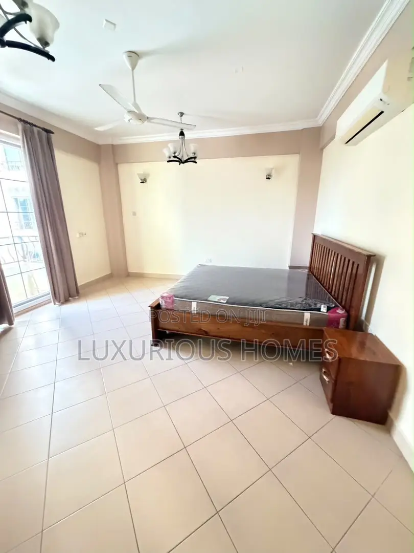 Furnished 3bdrm Apartment in Oyster Bay for rent