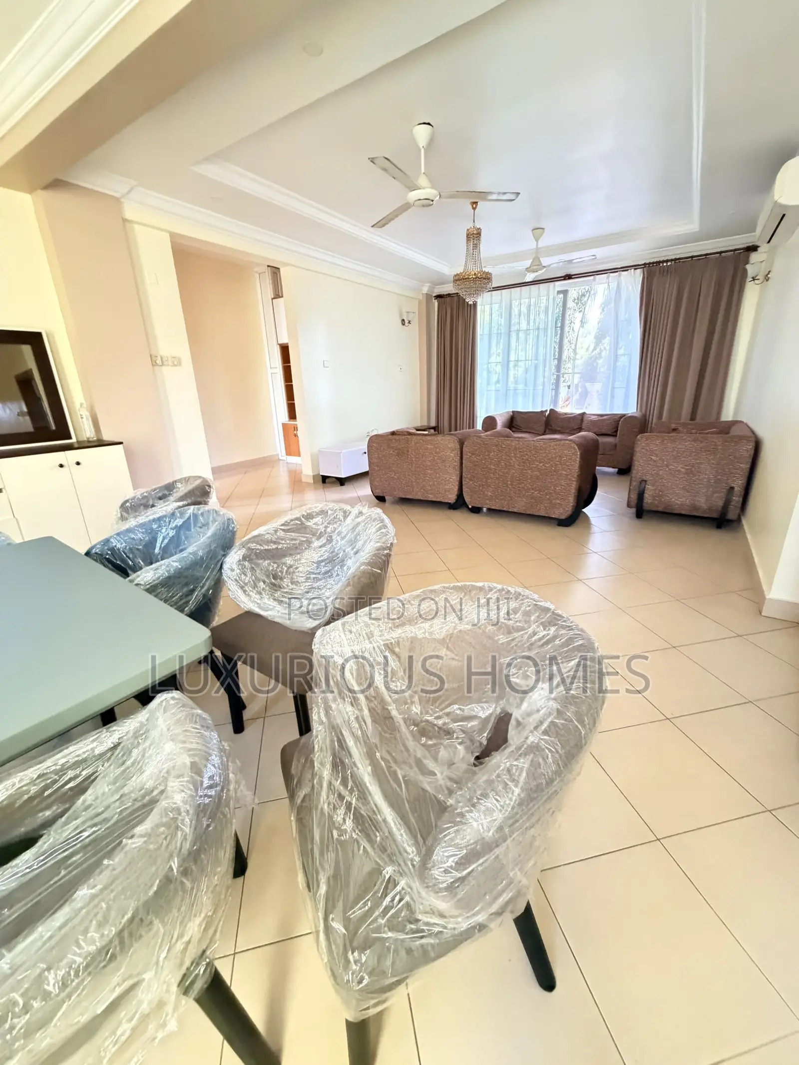 Furnished 3bdrm Apartment in Oyster Bay for rent
