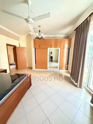 Furnished 3bdrm Apartment in Oyster Bay for rent