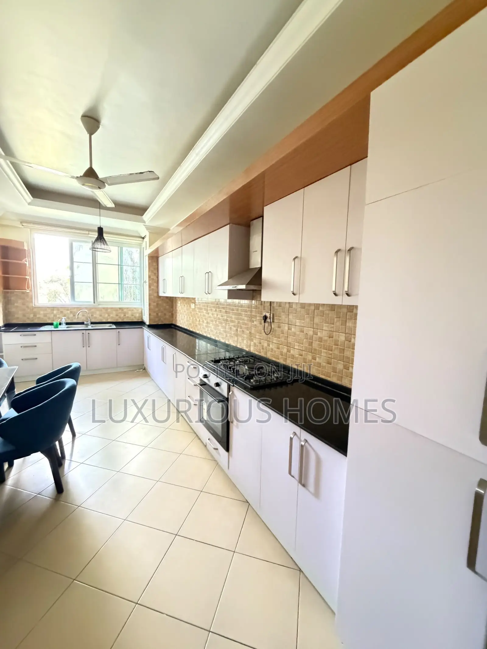 Furnished 3bdrm Apartment in Oyster Bay for rent