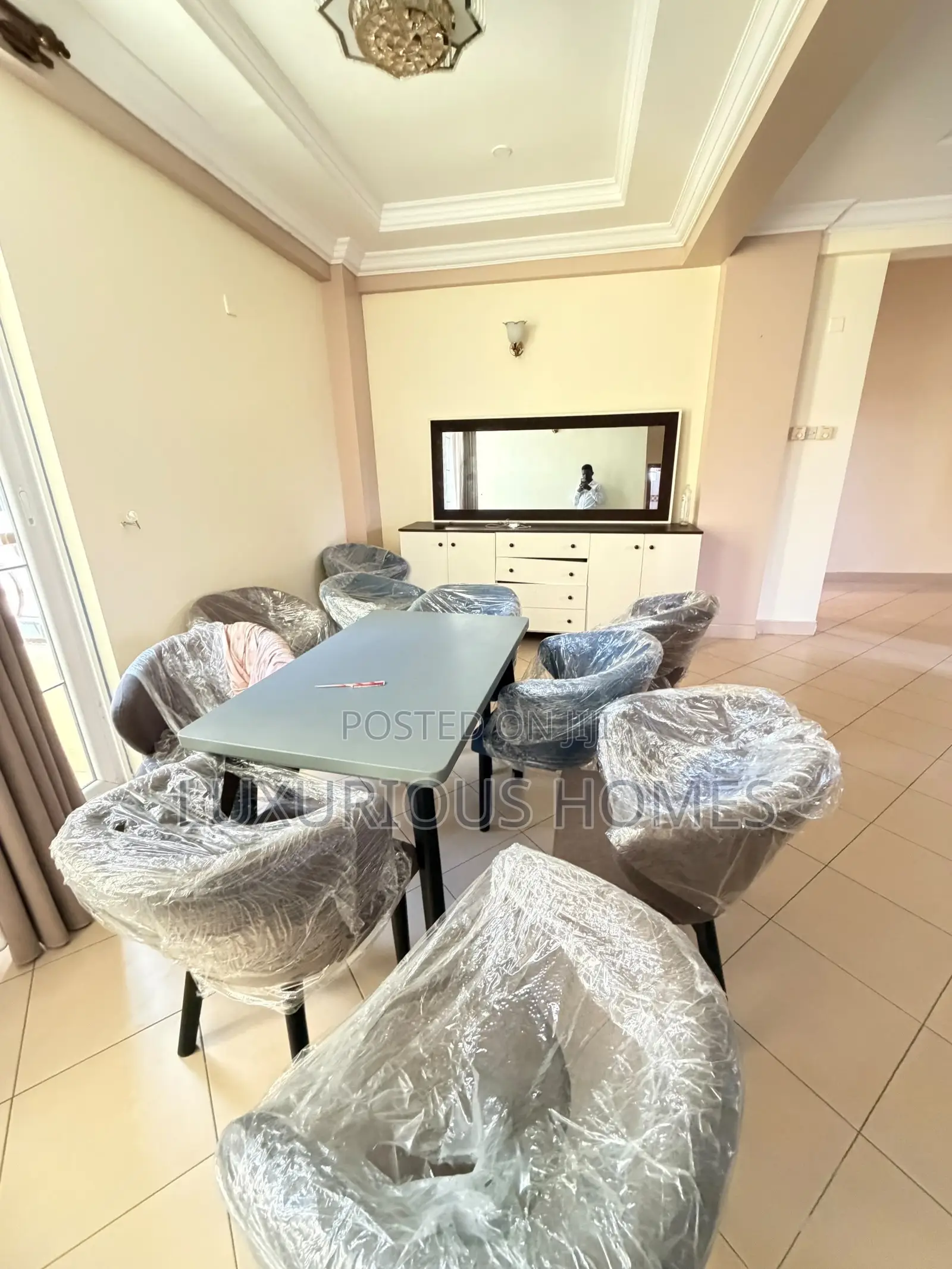 Furnished 3bdrm Apartment in Oyster Bay for rent