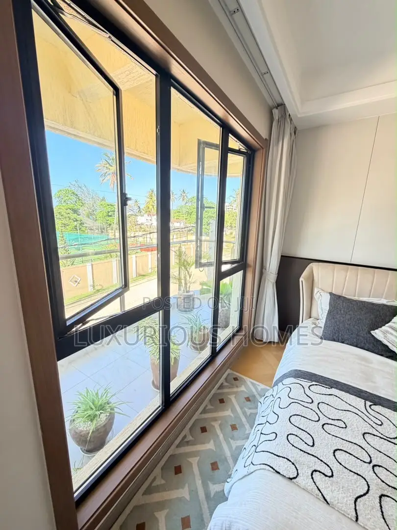 Furnished 1bdrm Apartment in Msasani for sale