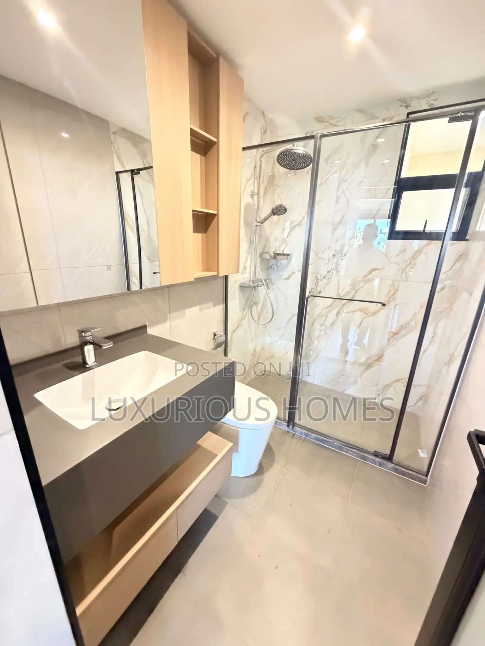 Furnished 3bdrm Apartment in Msasani for sale