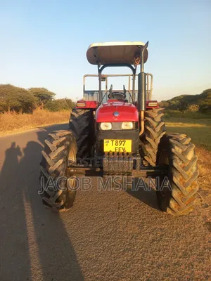 Tractor Massey Ferguson