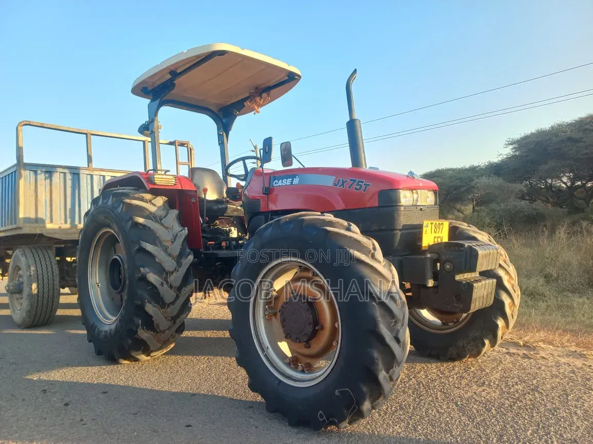 Tractor Massey Ferguson