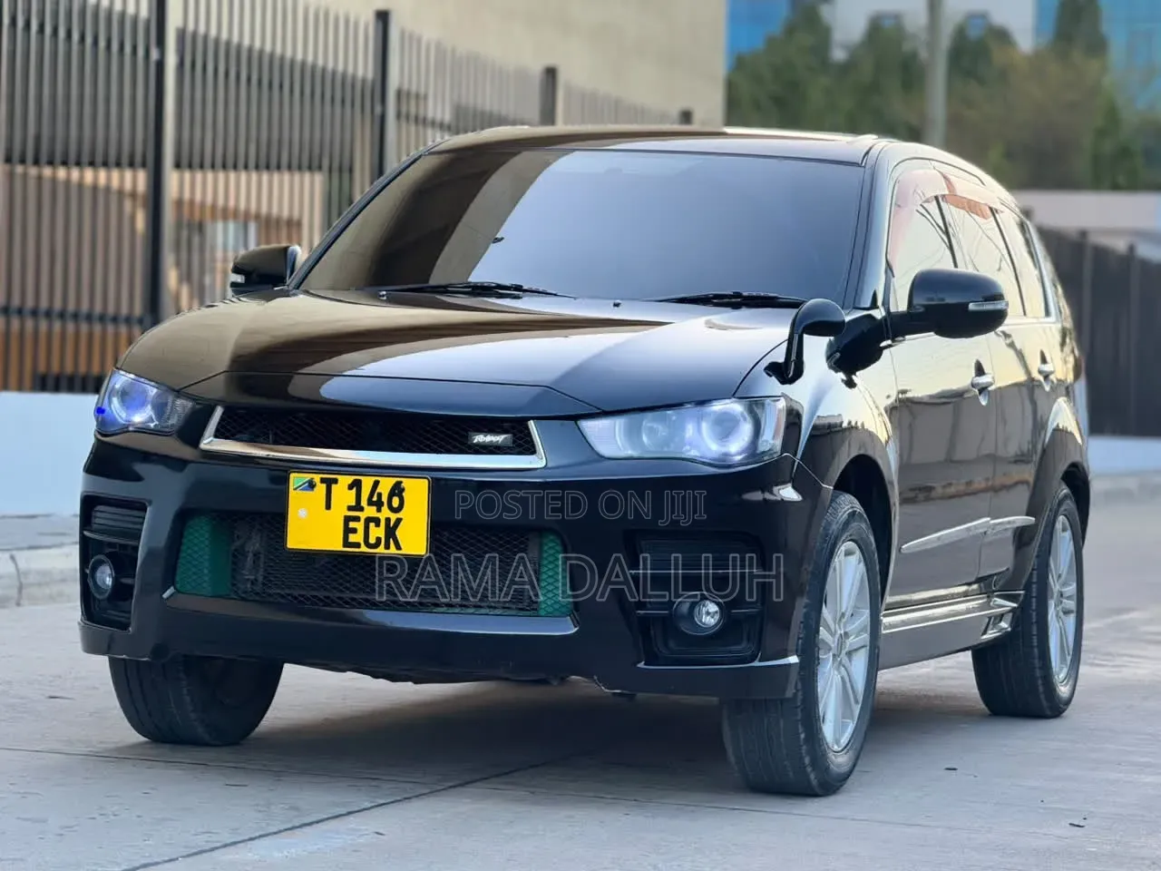 Mitsubishi Outlander 2010 Black