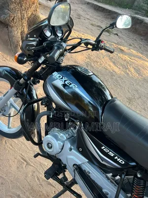 New Bajaj Boxer 125 2026 Black